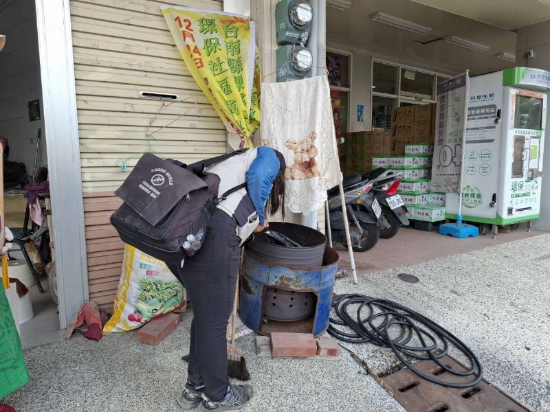 監測人員社區環境病媒蚊孶生源巡查